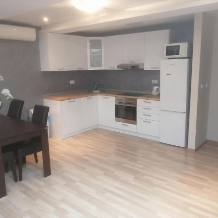 Belgrade Nights Apartment ภายนอก รูปภาพ