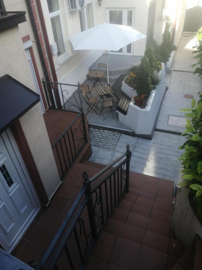 Belgrade Nights Apartment ภายนอก รูปภาพ