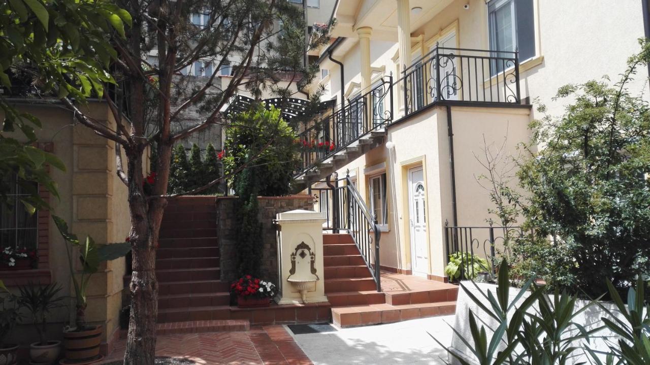 Belgrade Nights Apartment ภายนอก รูปภาพ