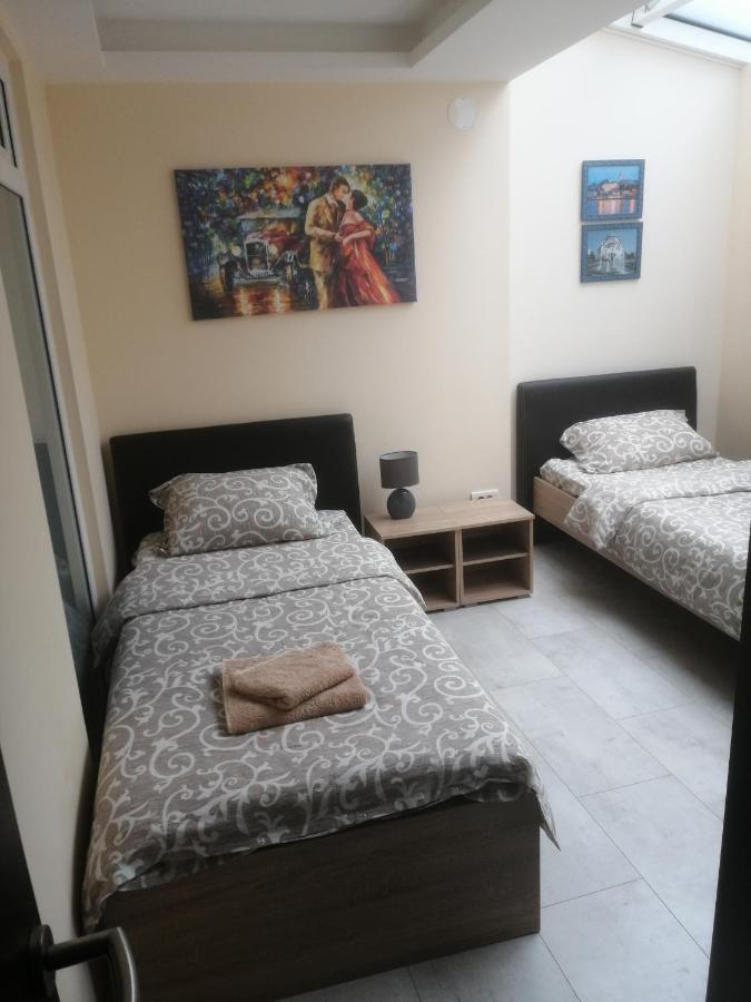 Belgrade Nights Apartment ภายนอก รูปภาพ